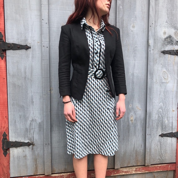 Black Linen Blazer - Picture 3 of 10